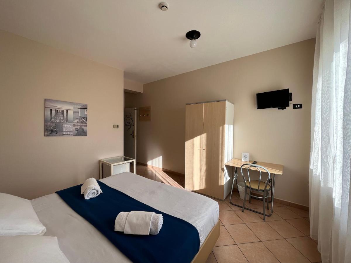 Bed and Breakfast Al Centro à Verbania Extérieur photo