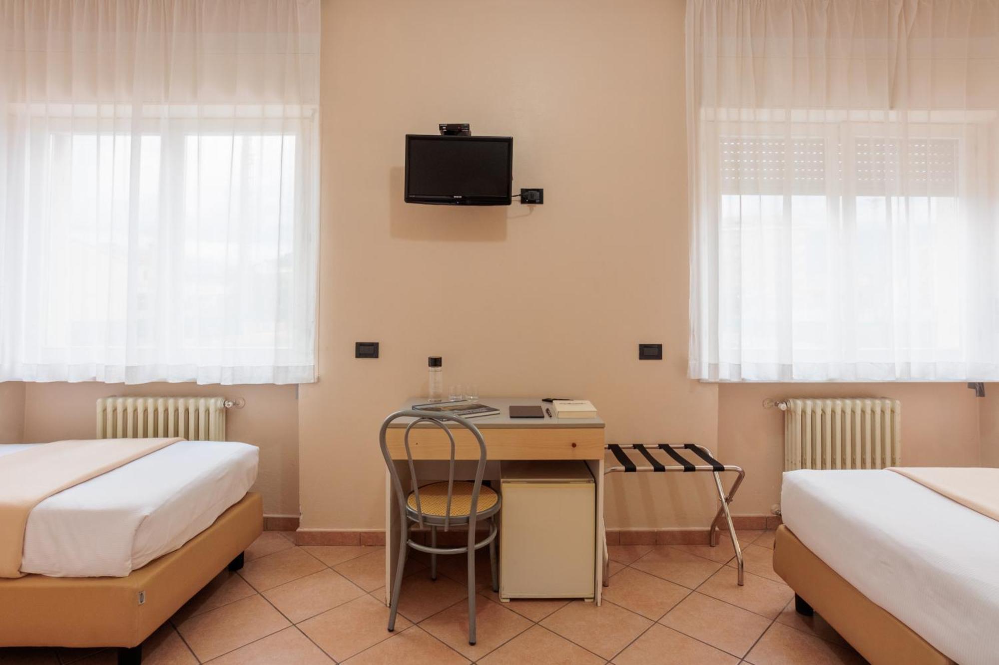 Bed and Breakfast Al Centro à Verbania Extérieur photo