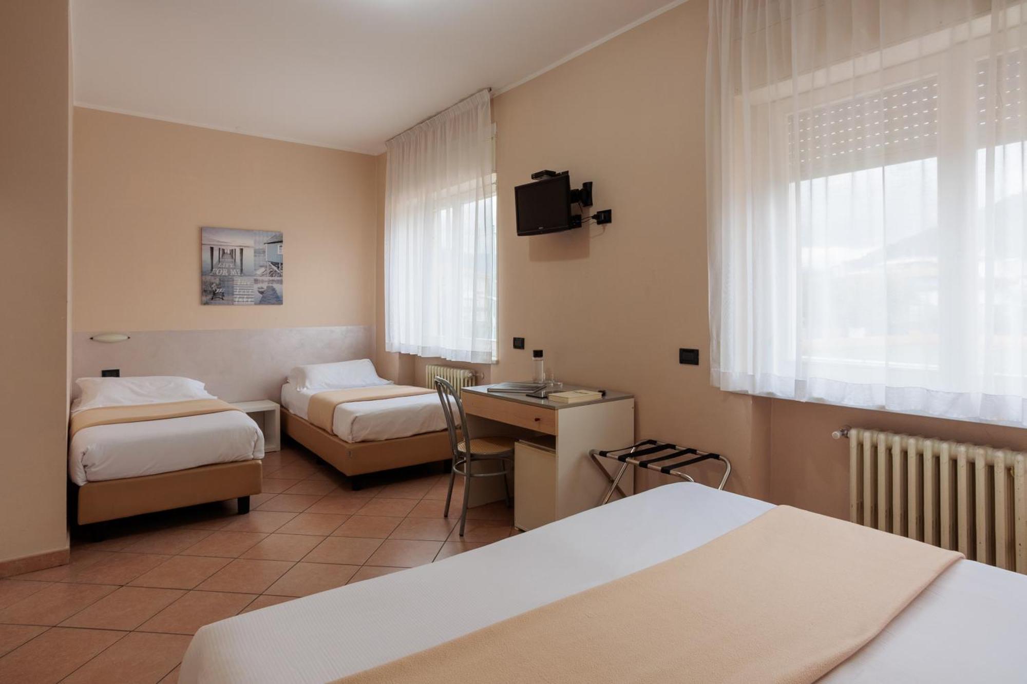 Bed and Breakfast Al Centro à Verbania Extérieur photo