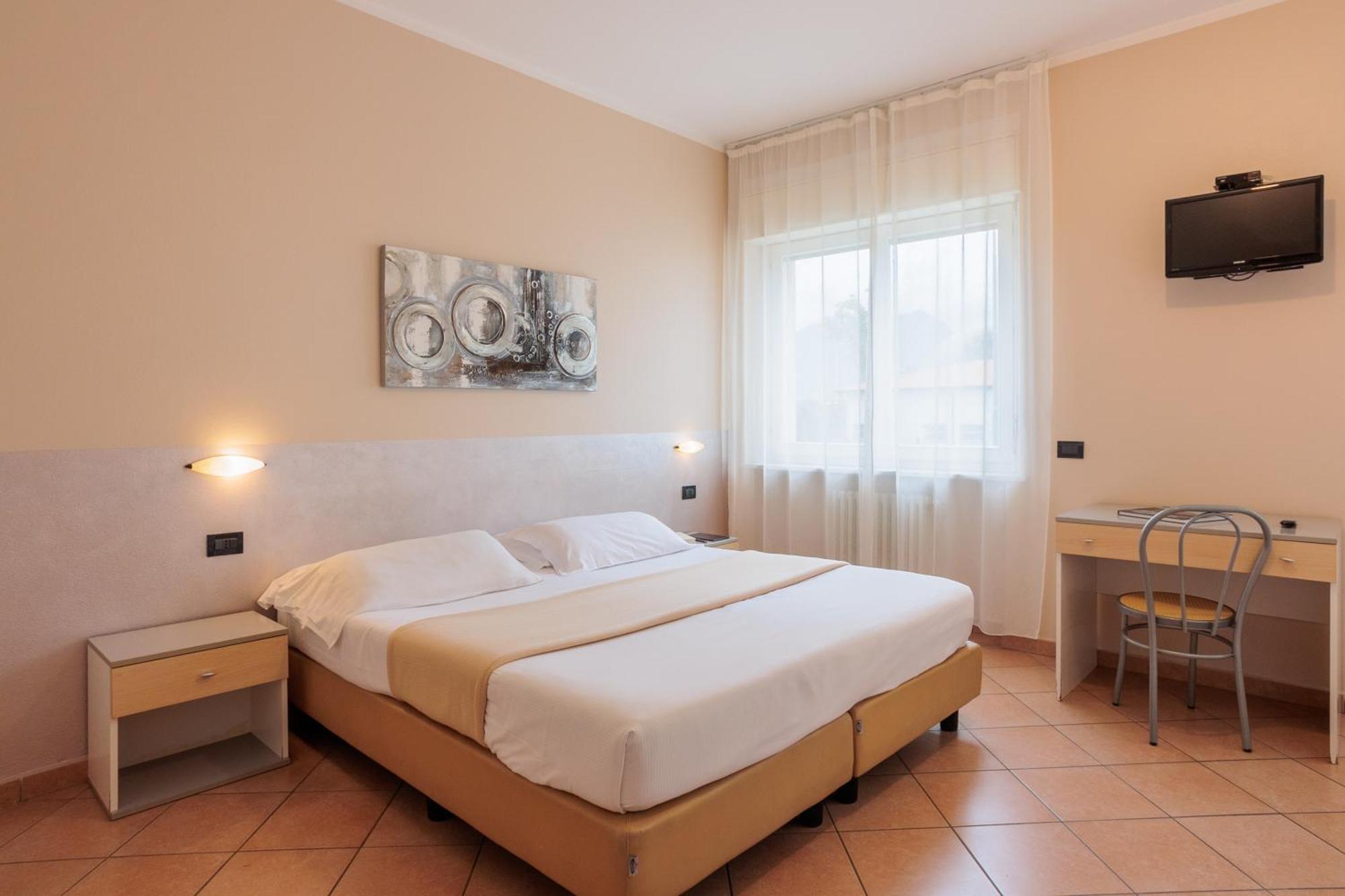 Bed and Breakfast Al Centro à Verbania Extérieur photo